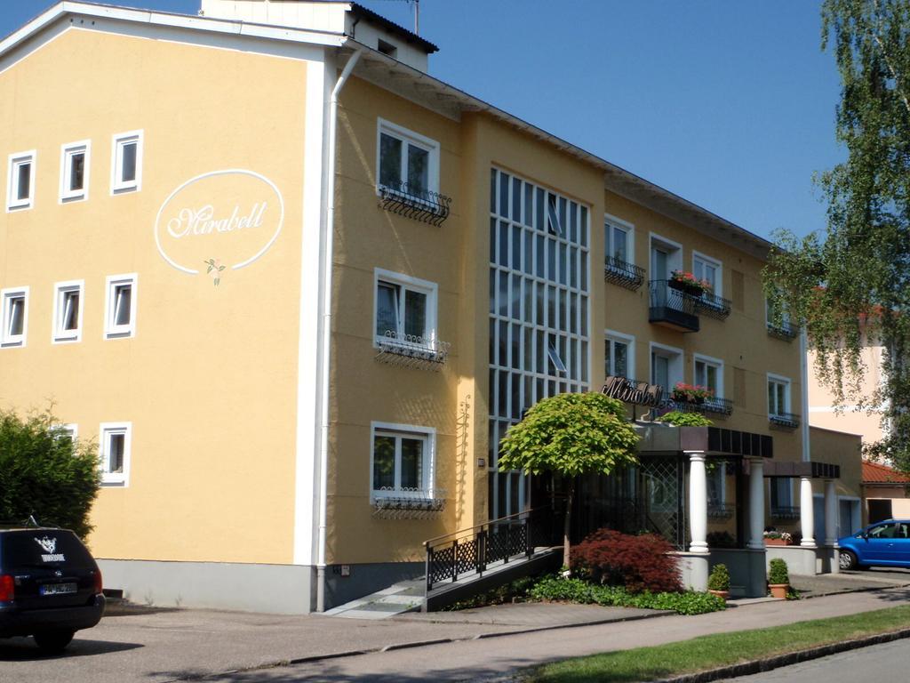 Haus Mirabell Bad Füssing Exterior foto